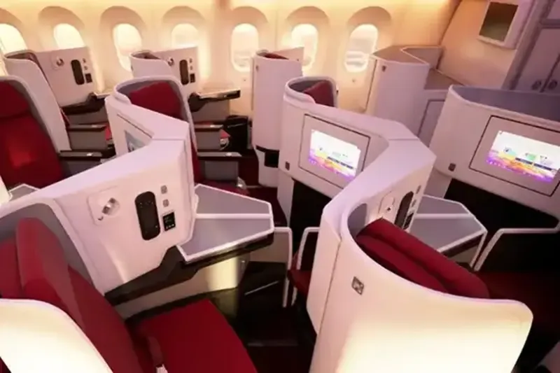 Hainan Airlines' business cabin 