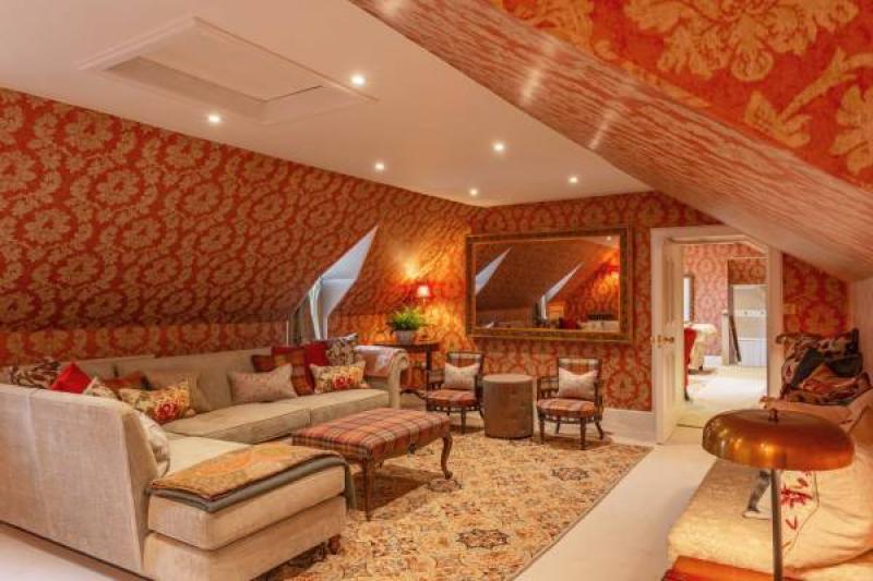 The Castle Penthouse Suite