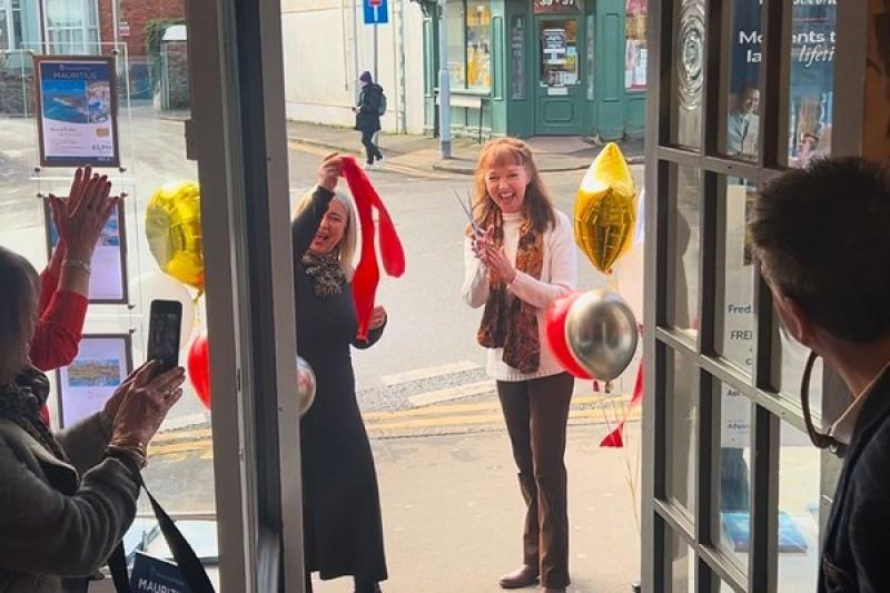 Gavin & Stacey star Melanie Walters lights up new Sam Smith Travel store opening in hometown