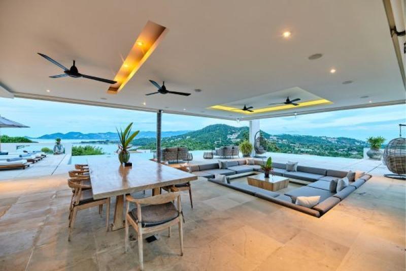 Villa_Jacinta_terrace.jpg
