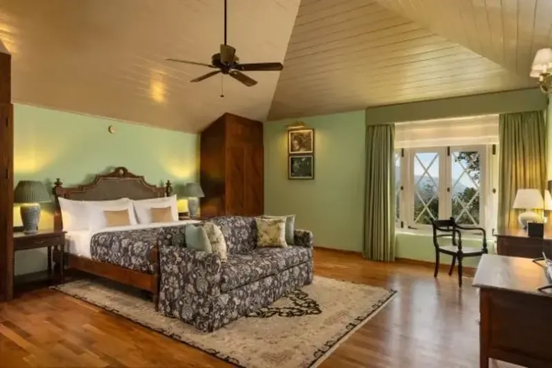 Lane Suite 
