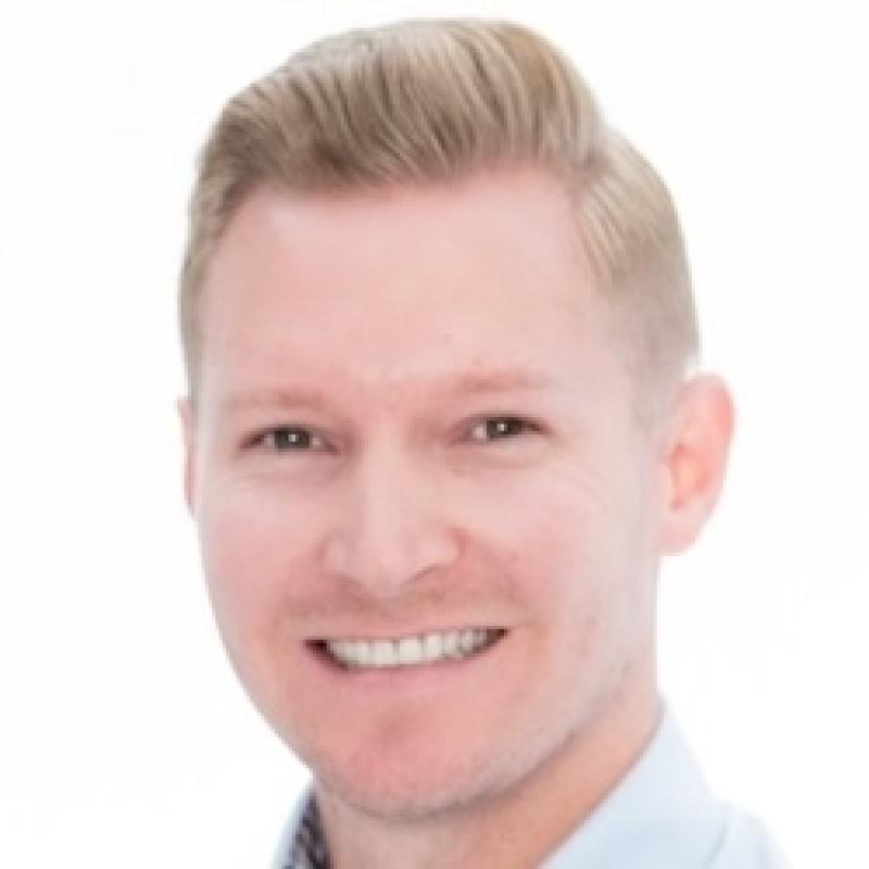 Celebrity Cruises promotes Christopher Barker to field sales manager