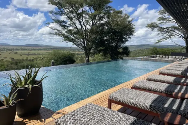 Serengeti Explorer 
