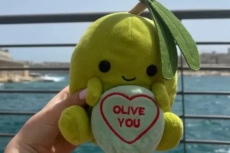 Olive from Olive Lounge