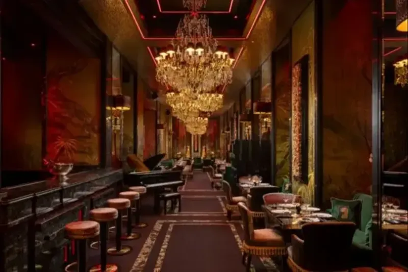  Sass’ Restaurant & Lounge