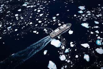 ponant-ship-ice-dark-waters