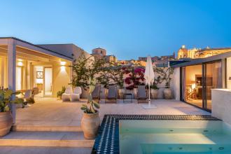 Villa Aurispa, Sicily