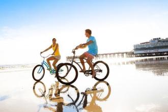 Beach cycling and Florida's tallest lighthouse: How to sell Daytona Beach