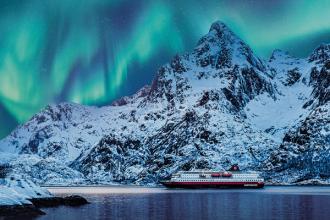 Hurtigruten is famous for sailing under the northern lights
